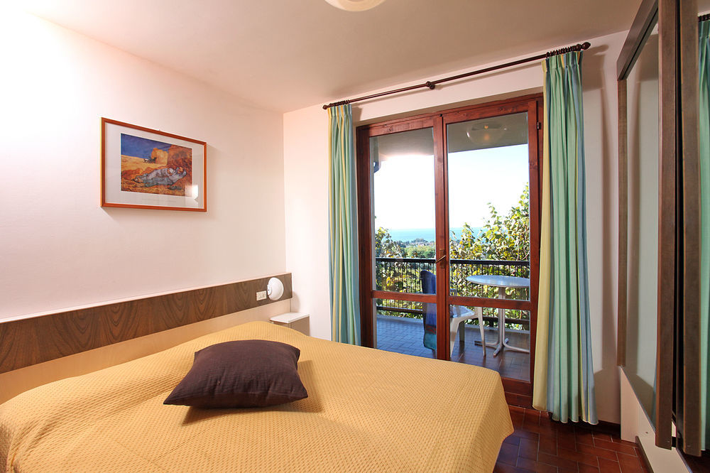 Appartamenti Bellavista Bardolino Bagian luar foto